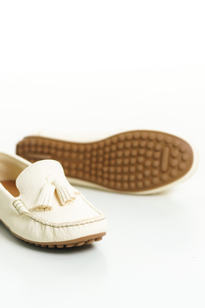 Mubiano 201-BJ Hakiki Deri Püsküllü Oval Burunlu Kadın Bej Babet & Loafer Ayakkabı - 1