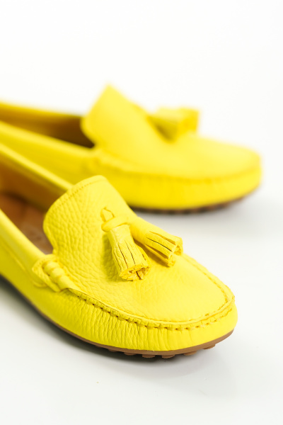 Mubiano 201-SR Hakiki Deri Püsküllü Oval Burunlu Kadın Sarı Babet & Loafer Ayakkabı 