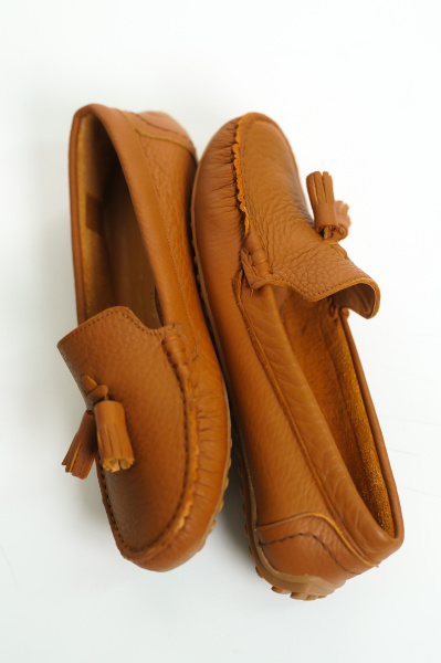 Mubiano 201-TB Hakiki Deri Püsküllü Oval Burunlu Kadın Taba Babet & Loafer Ayakkabı - 1