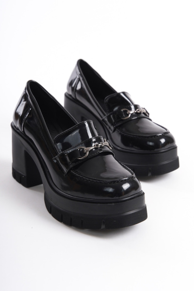 Mubiano MBERR604-S Kadın Kalın Topuklu Rugan Toka Detay Siyah Kolej Topuklu Ayakkabı 
