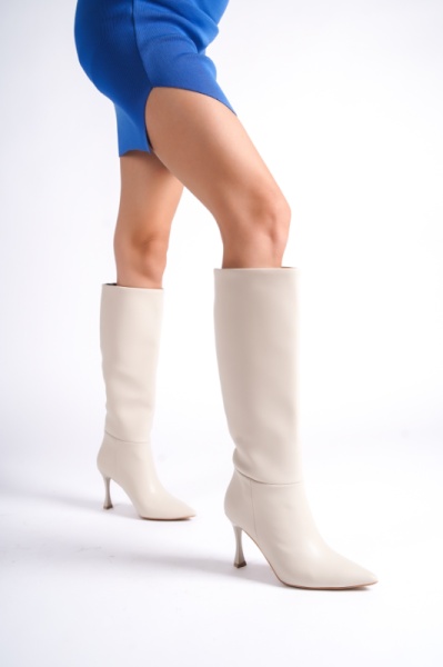 Mubiano MBHRND1717-BJ Kadın İnce 9 cm Topuklu Sivri Burun Bej Uzun Çizme 